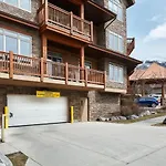 Rocky Ridge - Great Mountain Views With Open Hot Tub And Outdoor Heated Pool