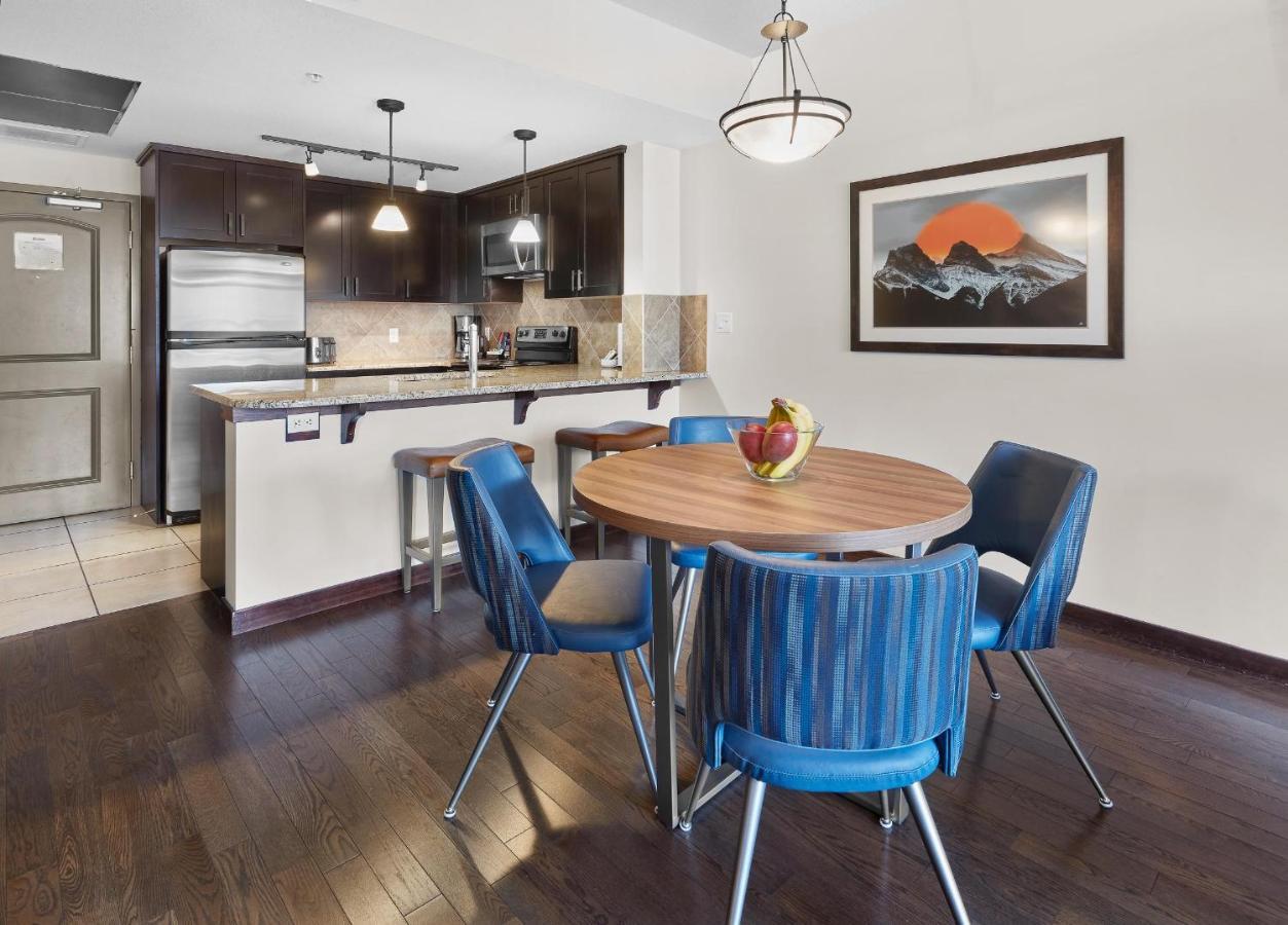 Rocky Ridge - Great Mountain Views With Open Hot Tub And Outdoor Heated Pool *